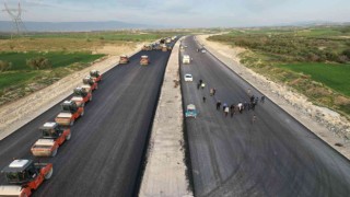 Bakan Karaismailoğlu; Aydın-Denizli Otoyolu yılda 731 milyon lira tasarruf sağlayacak