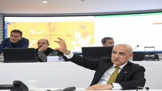Bakan Kirişci: “Marmaristeki yangına 144 arazöz,13 dozer, 576 kahraman personelimiz müdahale ediyor”