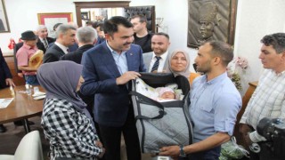 Bakan Kurum: En güzel mutluluk, sizleri gülen yüzlerle görmektir
