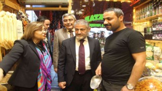 Bakan Nebatiden Fatma Şahine gülümseten isot sorusu