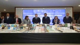Bakan Özer: “Kütüphanelerdeki kitap sayısını 70 milyona çıkarmanın mutluluğunu yaşıyoruz”