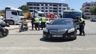 Balıkesirde jandarmadan asayiş ve uyuşturucu operasyonu