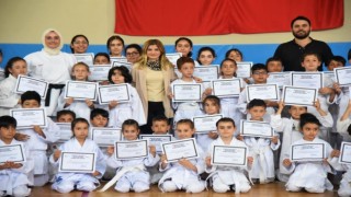 Başiskele Belediyesi spor okullarında sarı kuşak sevinci