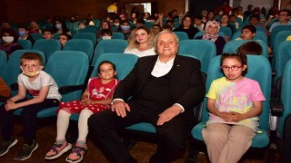 Başkan Bakkalcıoğlu Dünya Çocuk Gününde çocuklarla bir araya geldi