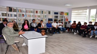 Başkan Bozkurttan öğrencilerle sınav öncesi motivasyon söyleşisi