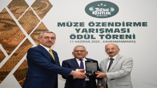 Başkan Büyükkılıç, Kahramanmaraştan ödülle döndü