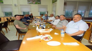 Başkan Çalışkan, mahalle muhtarlarıyla bir araya geldi