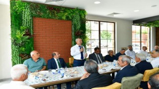 Başkan Çınar, Gündüzbey sosyal tesislerinde mahalle sakinlerini ağırladı