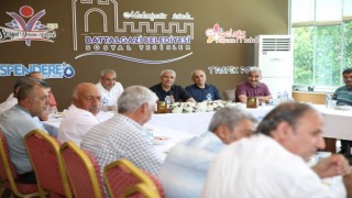 Başkan Güderden örnek babalar günü buluşması