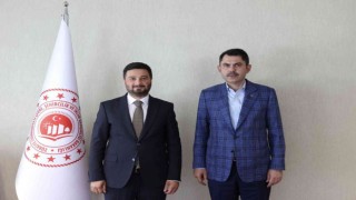 Başkan Öztekin, Bakan Kurum ile Kağıthanedeki projelerini değerlendirdi