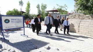 Başkan Vekili Aydın; Karşıyaka Mahallesi sakinleri ile bir araya geldi