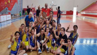Basketbolda şampiyon Bağlar Belediyespor