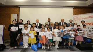 Bayburtta 12 okul ile 20 öğretmene eTwinning “Kalite Etiketi” verildi