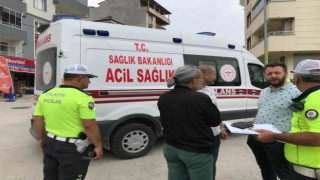Bilecikte minibüs ile otomobilin çarpıştı, 1 kişi yaralandı