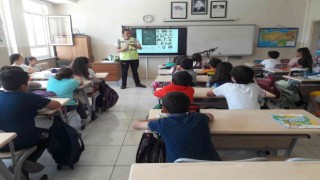 Bilecikte öğrencilere Temel Trafik ve Bisiklet Ulaşım, Yaşam Kültürü semineri