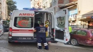 Bilecikte otomobilin çarptığı yaya yaralandı