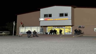 Bitliste silahlı kavga: 1 ölü, biri çocuk 3 yaralı