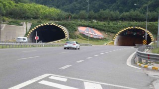 Bolu Dağı Tünelinin İstanbul yönü trafiğe açıldı