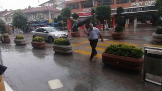 Boluda sağanak etkili oluyor