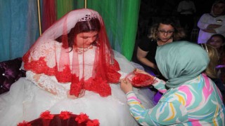 Bu düğünde damat yok