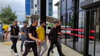 Buluşma yerine çağırdıkları kişiyi darp eden 5 kişiden 2si tutuklandı