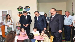 Bursa Ana Kucağında karne sevinci