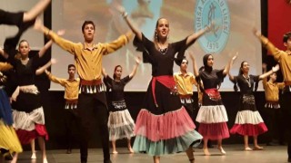 Bursa Anadolu Lisesi öğrencilerinden muhteşem gösteri