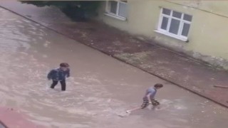 Bursada önce hortum, sonra sağanak yağış