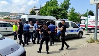 Bursadaki kavgada kan aktı: 2 yaralı
