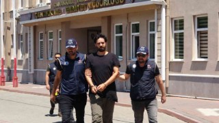 Çanakkalede gözaltına alınan HDPli milletvekilinin oğlu adliyeye sevk edildi