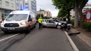 Çorluda otomobil beton direğe çarptı: 1 ölü