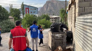 Çukurcalı gönüllü gençlerden örnek davranış