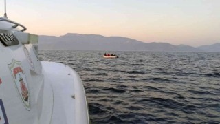 Datçada 8 düzensiz göçmen kurtarıldı