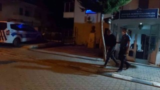 Datçada göçmen kaçakçısı 2 kişi tutuklandı