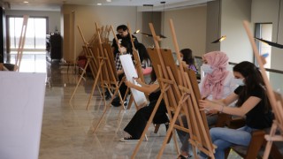 Denizlide tiyatro ve akademik resim kursu başlıyor