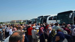Denizliden ilk hac kafilesi dualarla kutsal topraklara uğurlandı