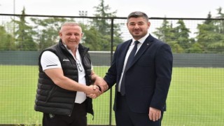 Denizlispor, Mesut Bakkal ile yola devam ediyor