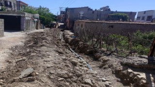 DİSKİ ekipleri su sorunlarını çözmeye devam ediyor