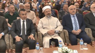 Diyanet İşleri Başkanı Erbaş, 34 hafızın icazet törenine katıldı