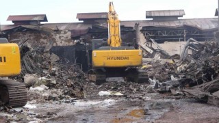 Diyarbakırdaki fabrika yangınının bilançosu ortaya çıktı: 8 bin metrelik alan yandı