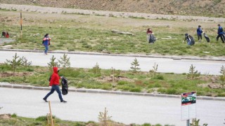 Doğaseverler Erciyeste çevre temizliği yapacak