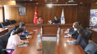 Dokuz Eylül Üniversitesi ve Kiraz Belediyesi can dostlara sahip çıkıyor