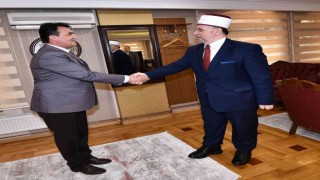 Dündardan Kosovada üst düzey ziyaretler