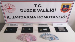 Düzcede jandarmadan uyuşturucu operasyonu