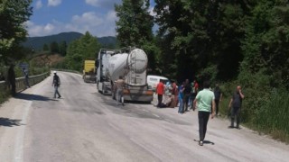 (Düzeltme) Düzcede tırın çarptığı kadın yaralandı