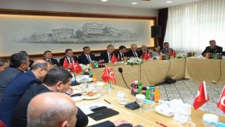 Düzensiz göçle mücadele toplantısı yapıldı