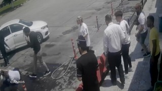 Edirnede 2 Bulgar iş insanını kaçırma girişimi güvenlik kamerasında: Polis olarak tanıtıp kelepçelemeye çalıştılar