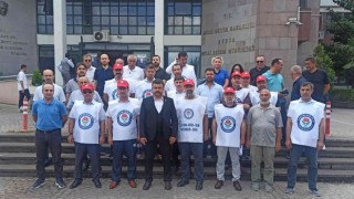 Eğitim-Bir-Sen, mağdur müdürlerin yanında