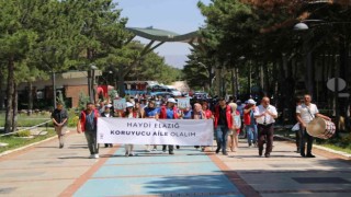 Elazığda 30 Haziran Koruyucu Aile Günü yürüyüşü düzenlendi