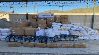 Elazığda 3,5 ton kaçak tütün ele geçirildi: 19 gözaltı